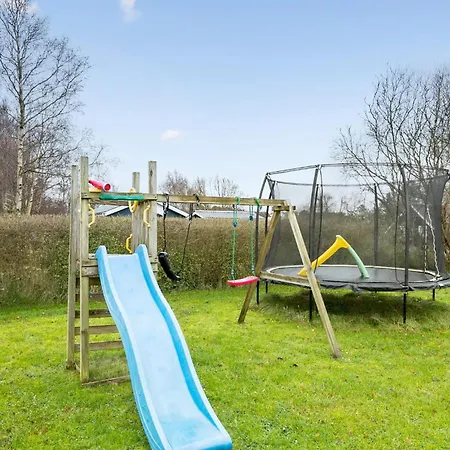 Casa de Férias In With Sauna Ebeltoft