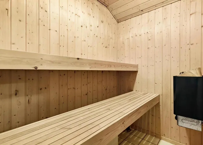 Сasa de vacaciones In With Sauna *